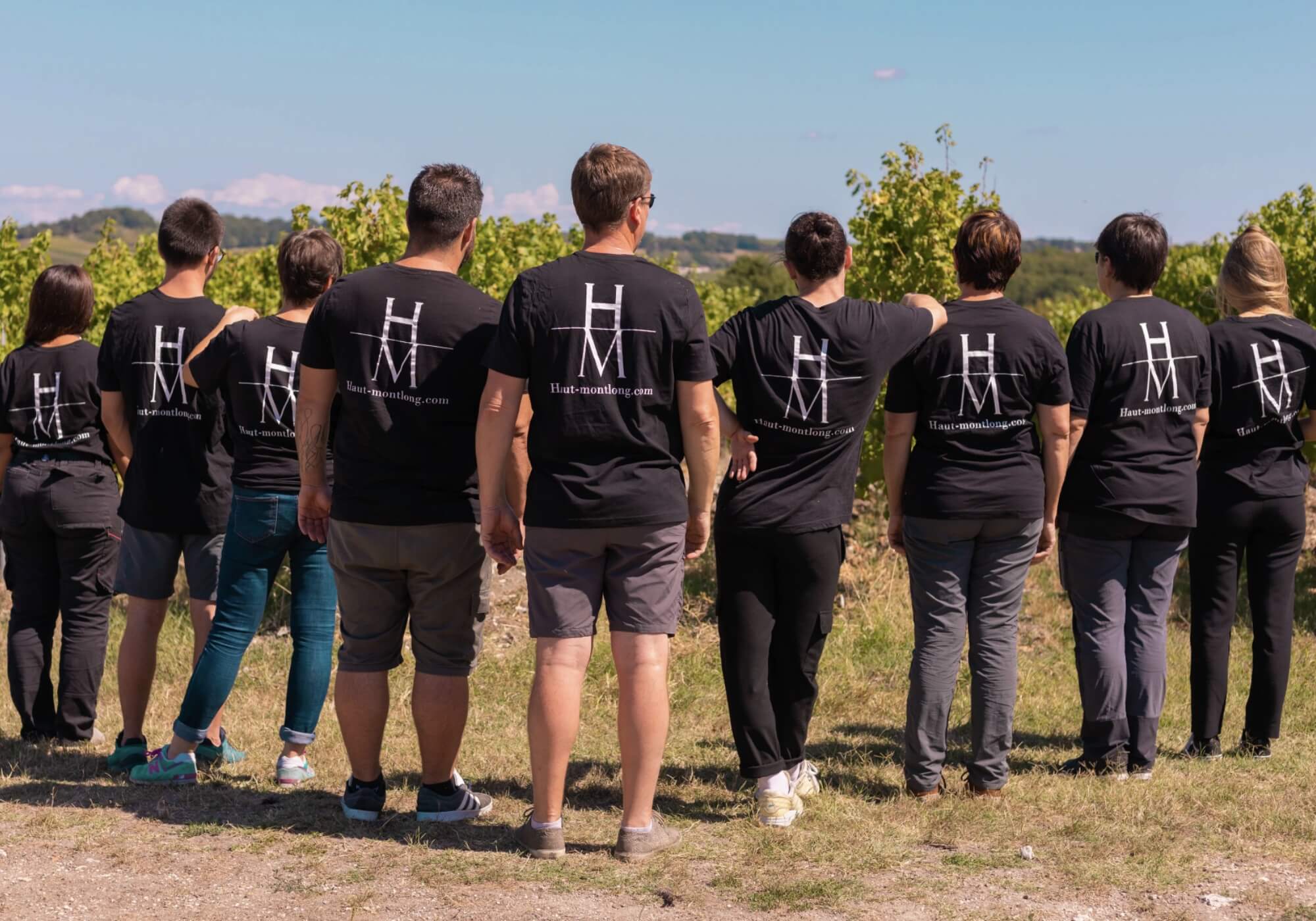 Comment Devenir Vigneron : Un Guide pour les Passionnés de Vin