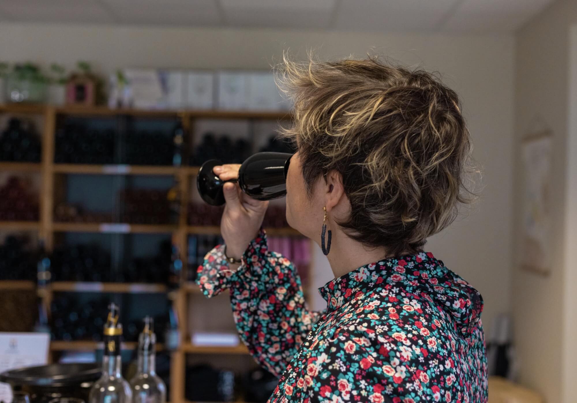 Pourquoi Nous Avons Besoin d'un Œnologue : L'Art et la Science du Vin